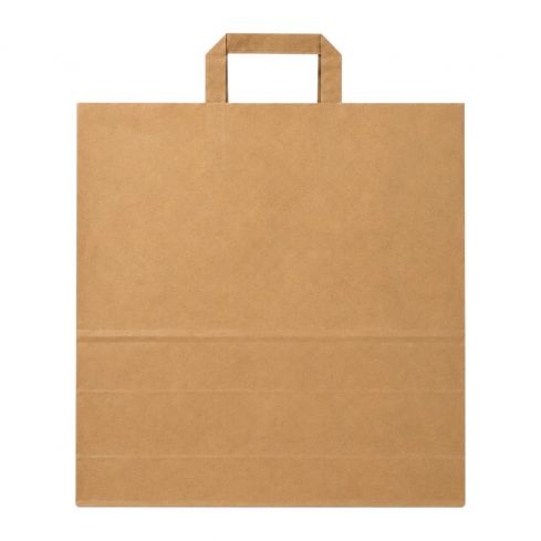 Braune Papiertragetasche 32 + 22 x 28 cm aus 70 g/m² Kraftpapier mit Flachhenkeln auf weißem Hintergrund.